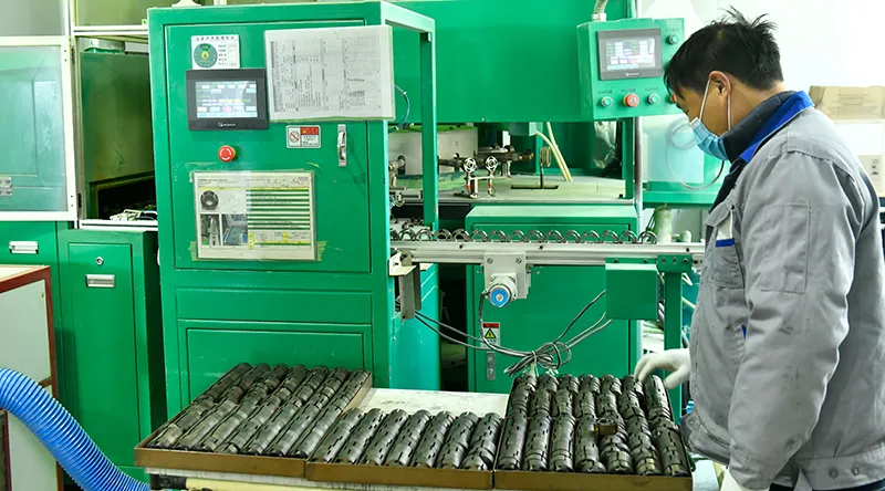 Electrostatic coating machine
